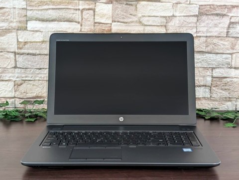 Laptop HP ZBOOK 15 G3 XEON E3-1505M V5 32GB 1024SSD Quadro M2000M FullHD Win11 A