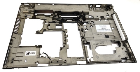Obudowa dolna HP 8560p 0677
