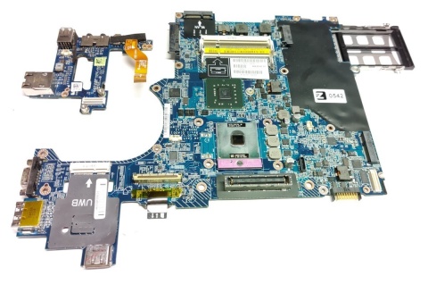 Płyta LA-4043 + C2D P8700 0542