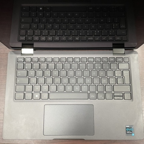 Dotykowy Laptop 2w1 Dell Latitude 7420 Core i7 11GEN 16GB 256GB SSD Carbon Win11 A