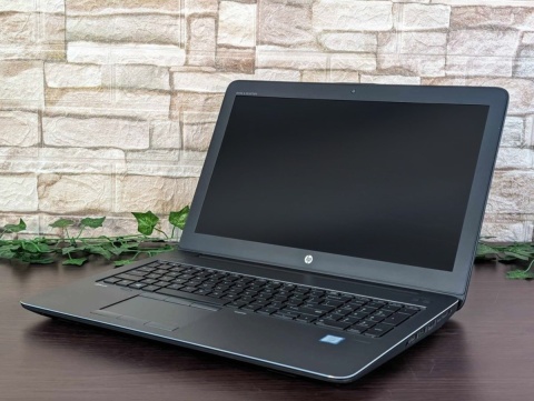 Laptop HP ZBOOK 15 G3 XEON E3-1505M V5 32GB 1024SSD Quadro M2000M FullHD Win11 A