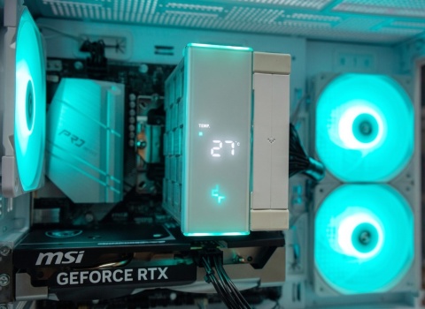 Nowy biały komputer gamingowy Ryzen 5 5600XT RTX 5060 16GB DDR4 1TB SSD Win11 Pro